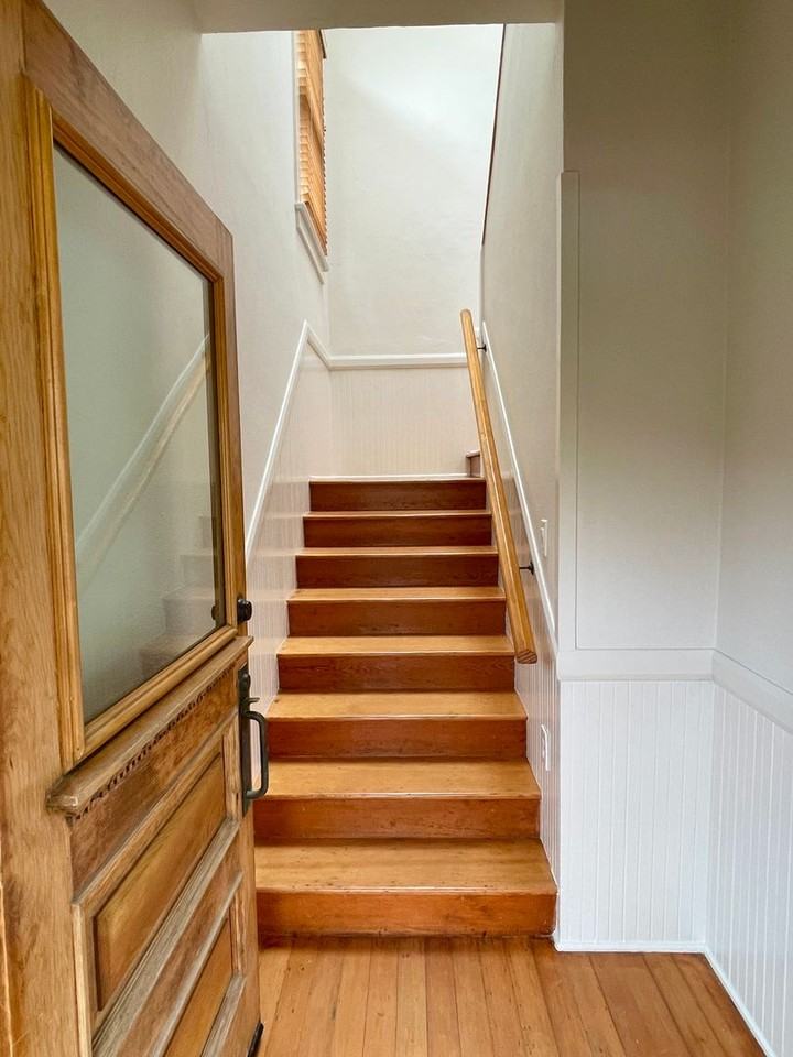 Horizon Ave Duplex - Photo 2 of 50