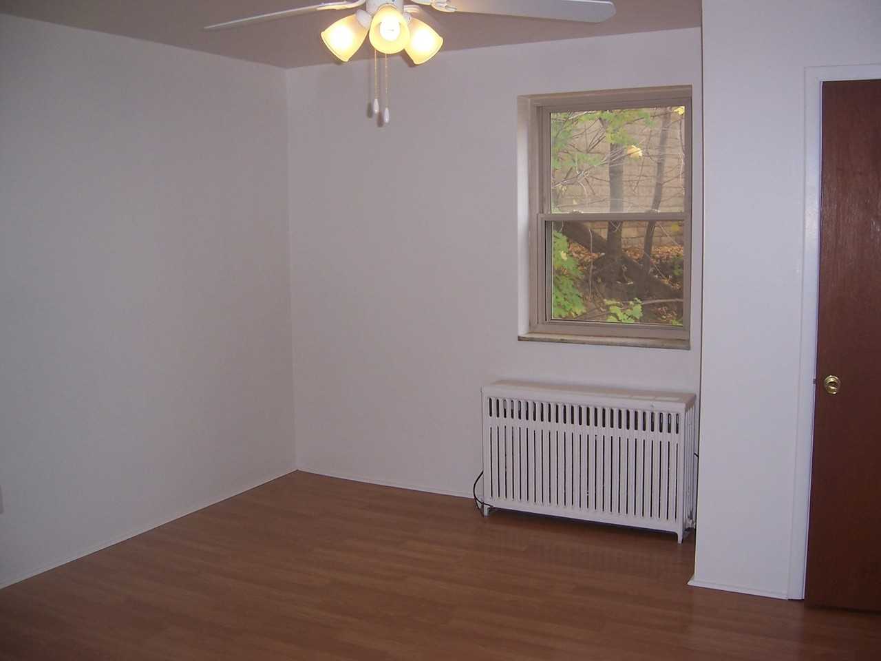 2355 Eldridge - Photo 4 of 48