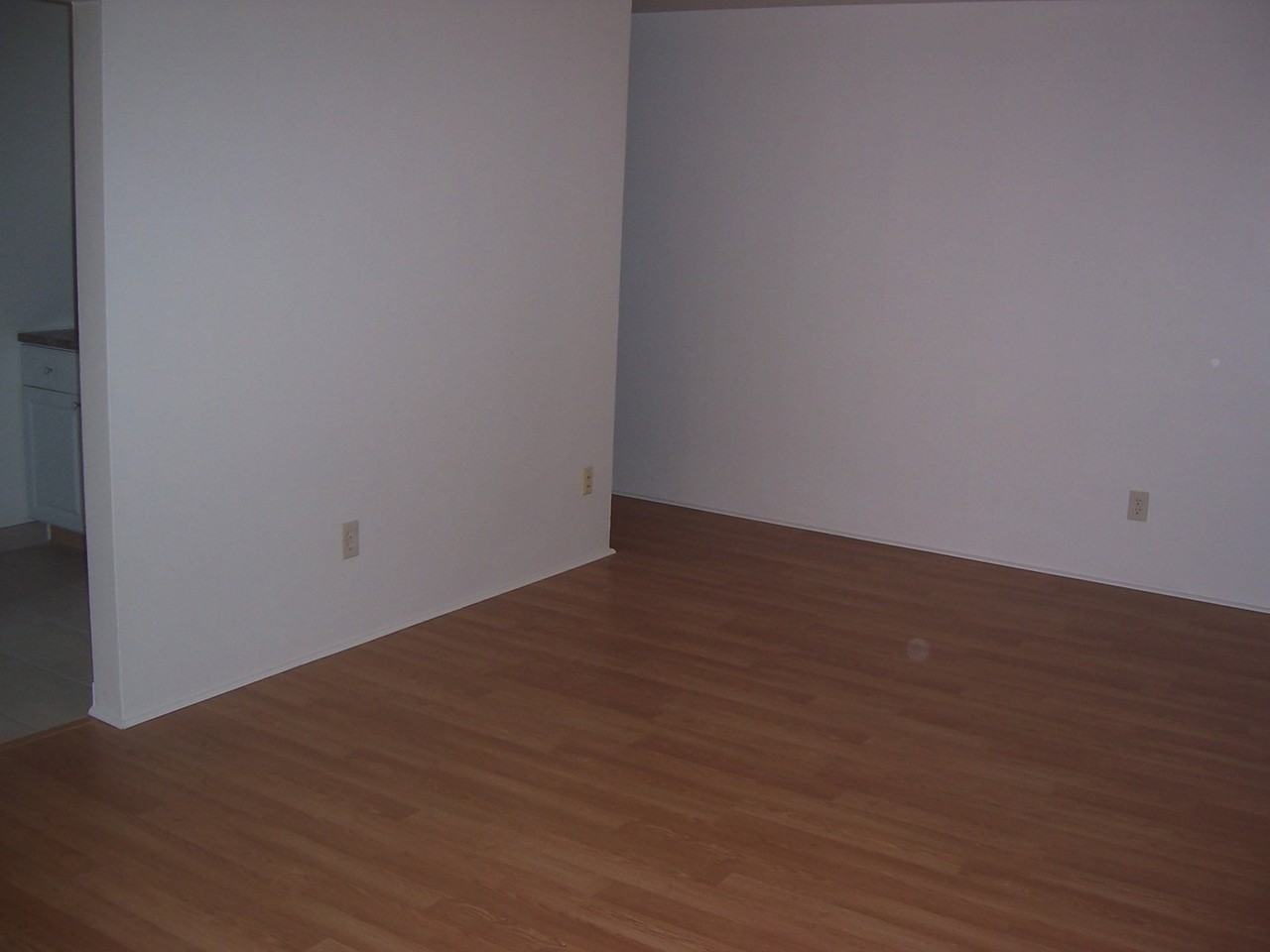2355 Eldridge - Photo 5 of 48