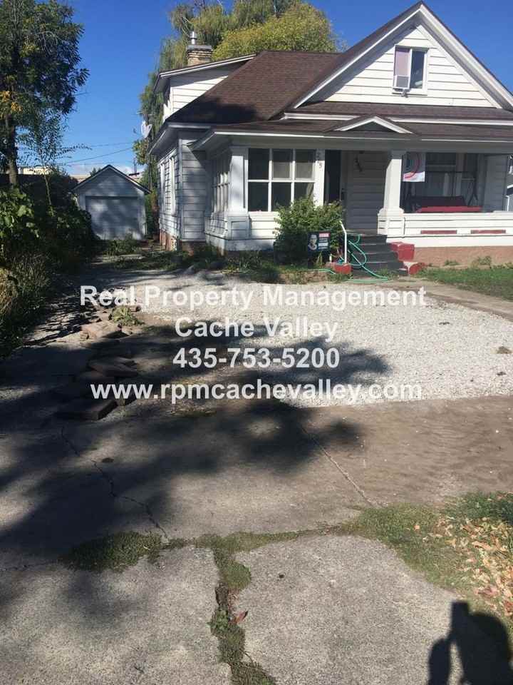 285 N 100 E - Photo 6 of 10