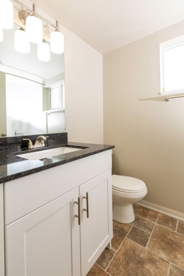 1997 S 2100 E - Photo 7 of 8