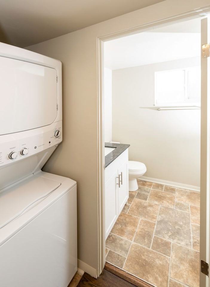 1997 S 2100 E - Photo 7 of 8