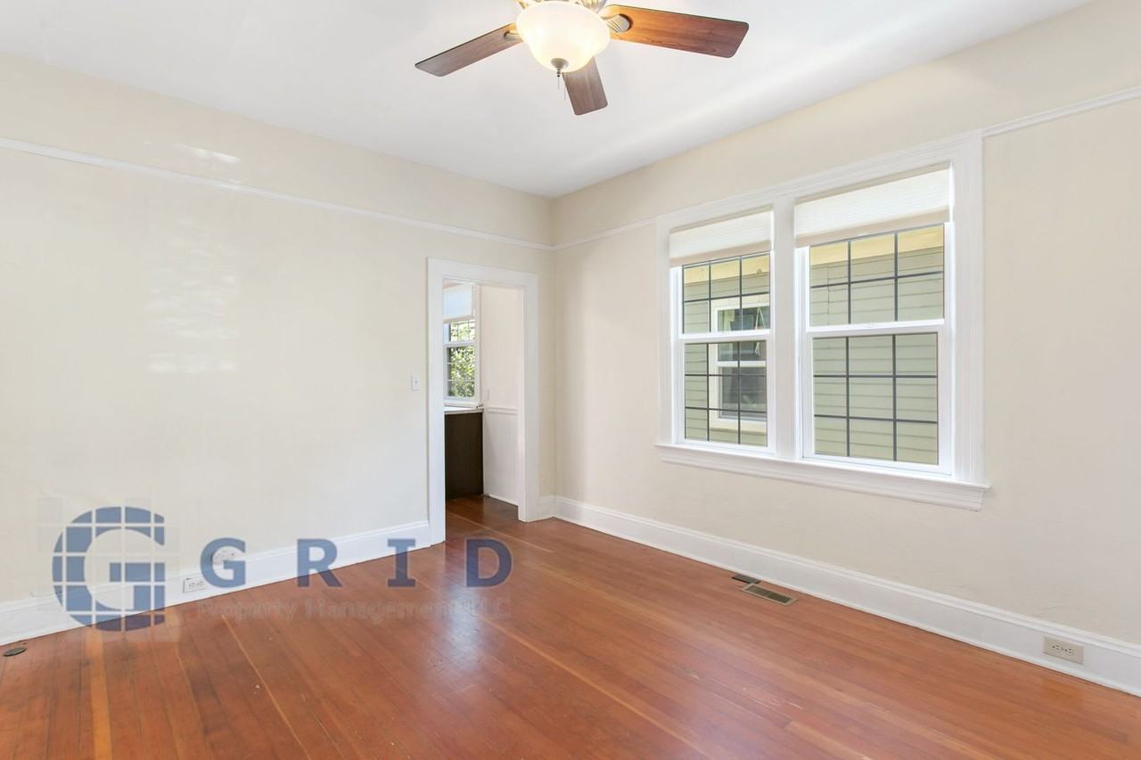 3922 N Michigan Ave - Photo 5 of 23