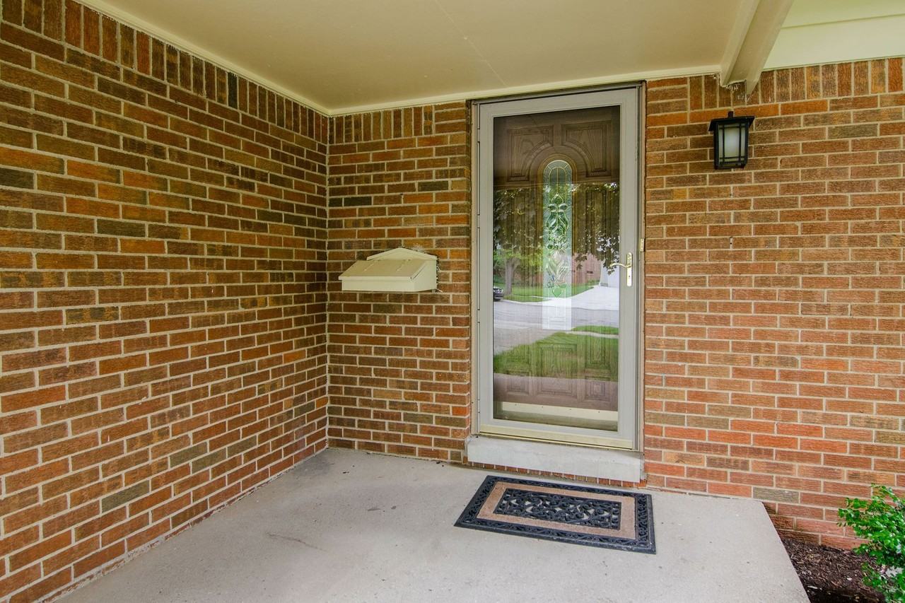 3344 Bluett Rd - Photo 3 of 50