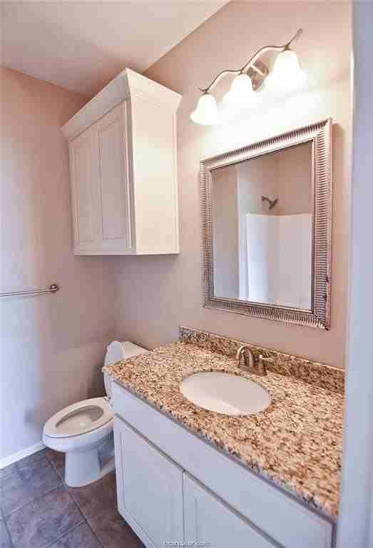 6912 Appomattox Dr - Photo 3 of 15