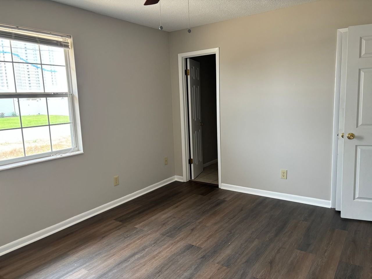 3936 Long John Dr - Photo 6 of 15