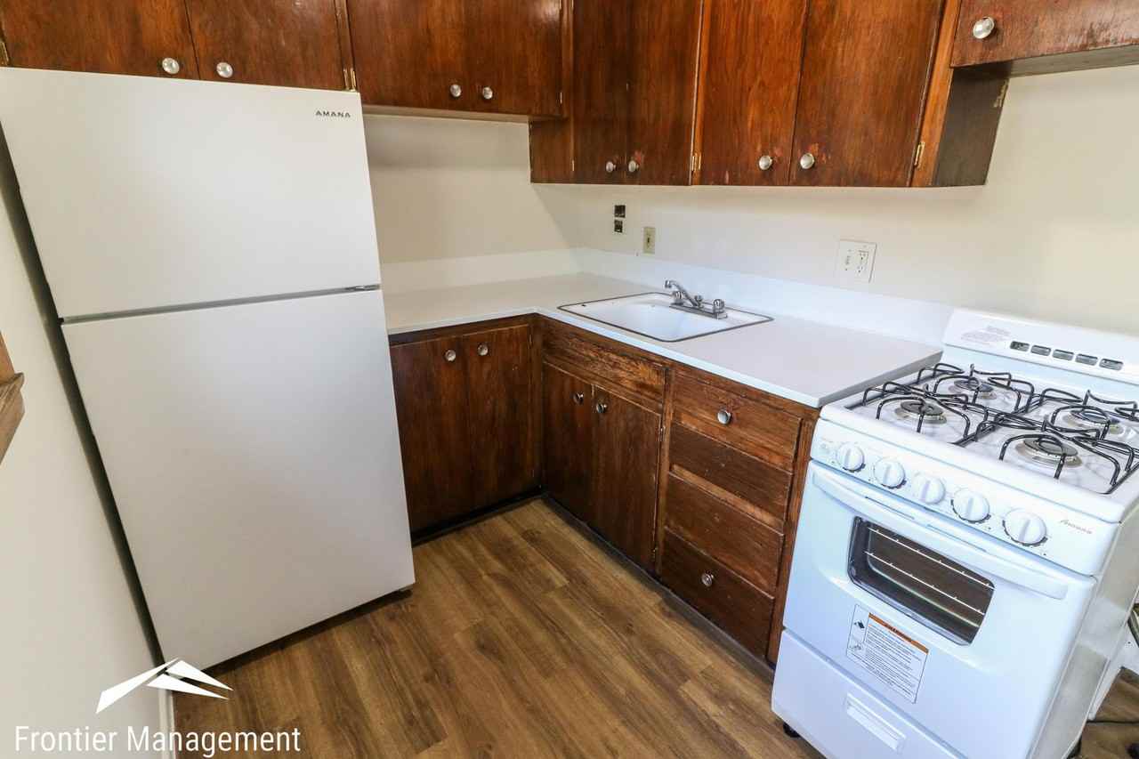 2326 Kraig Rd - Photo 2 of 7