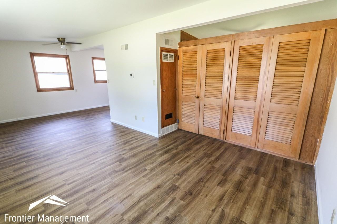 2326 Kraig Rd - Photo 5 of 7