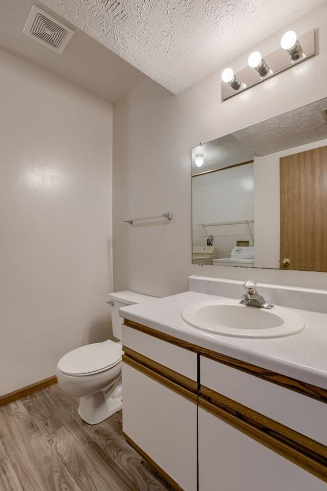 1815 Hartley St - Photo 2 of 25