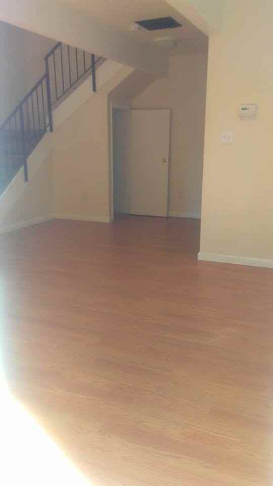 The Oaks Apartments - Photo 3 of 5