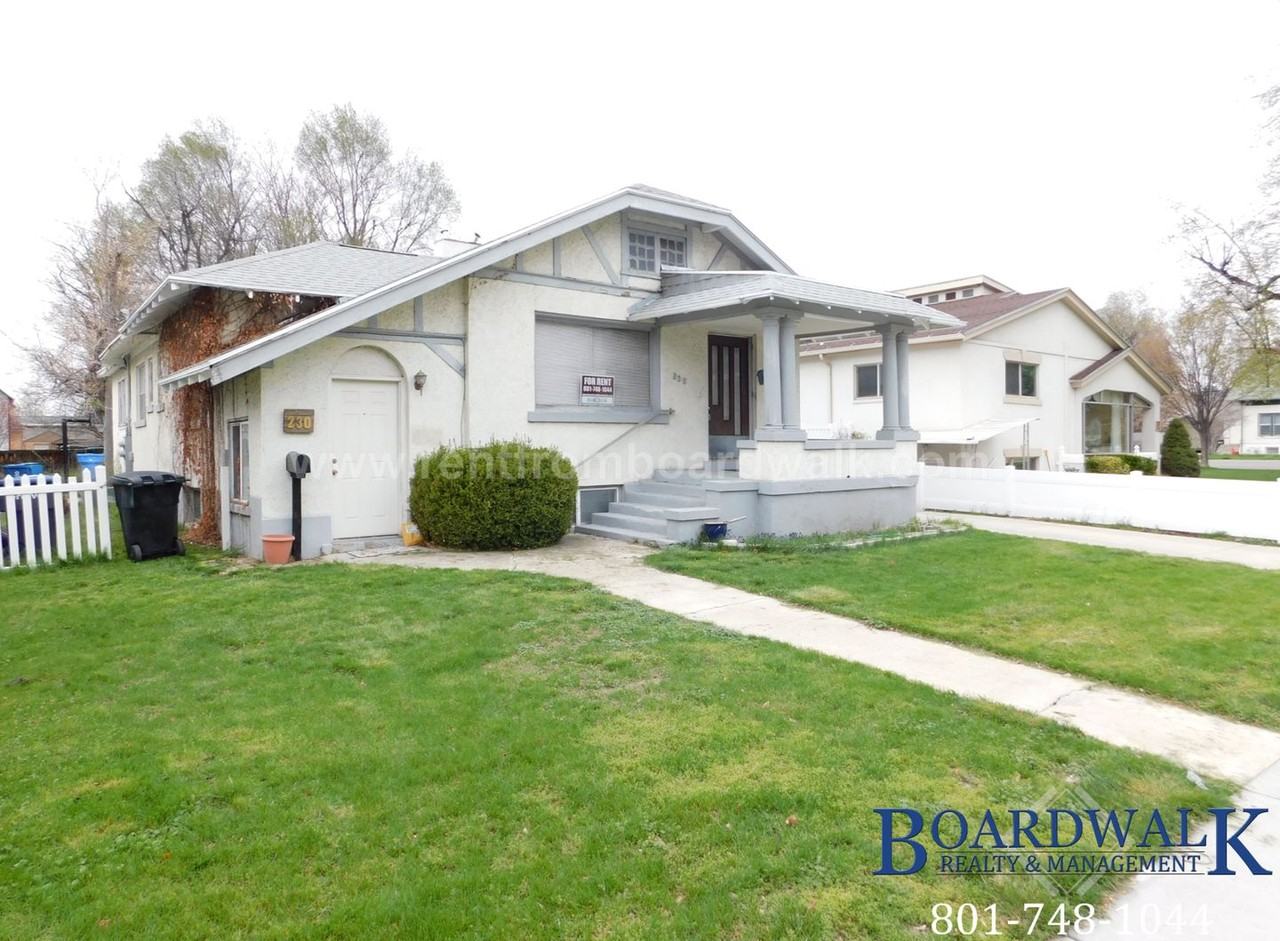 228/230 S 300 W - Photo 3 of 17