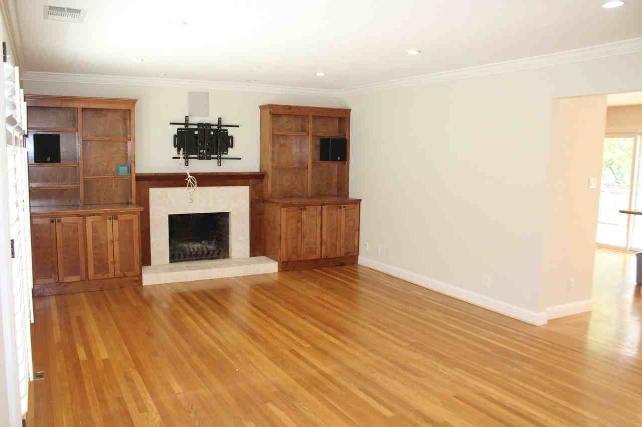 965 Upland Rd - Photo 3 of 29