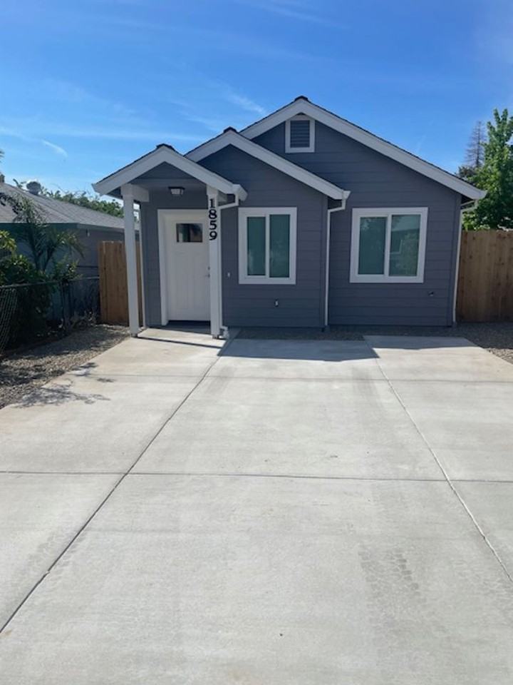 1859 Eugenia Ave - Photo 2 of 24