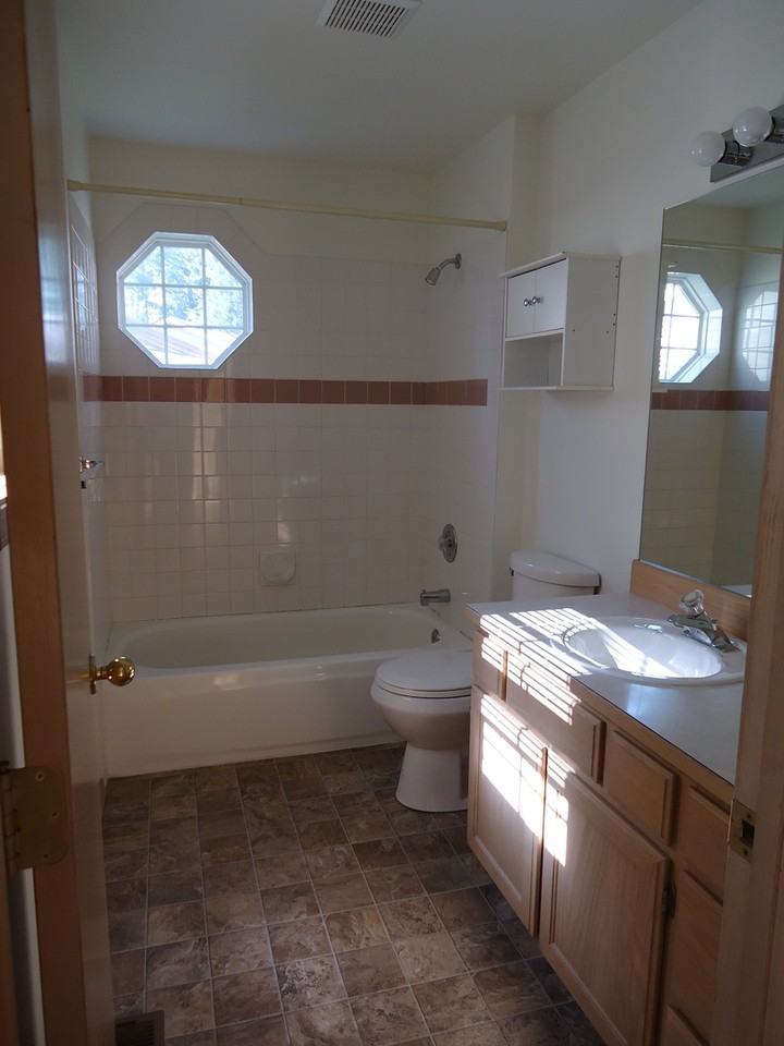 8318 North Village Drive #1 - Photo 5 of 12