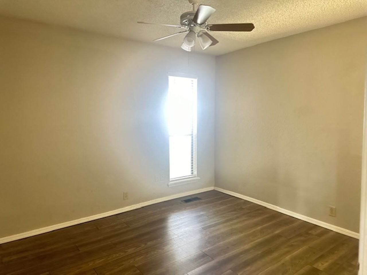10411 White Oak Canyon Rd - Photo 6 of 13