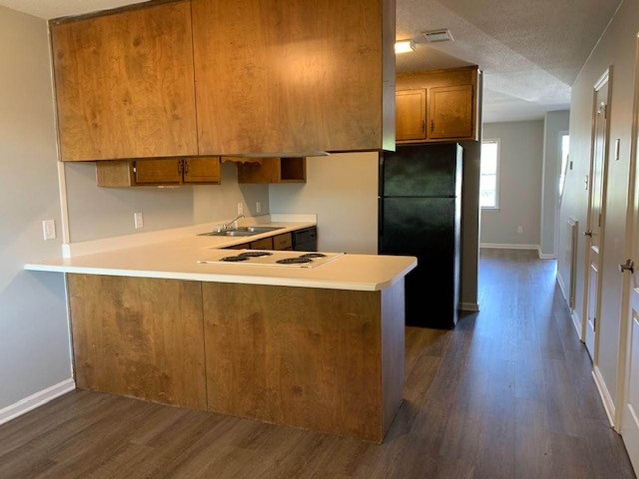 1827 Remer Ln - Photo 2 of 9