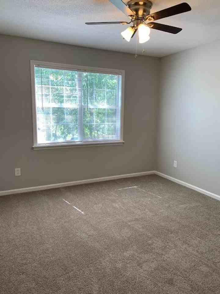 1827 Remer Ln - Photo 7 of 9