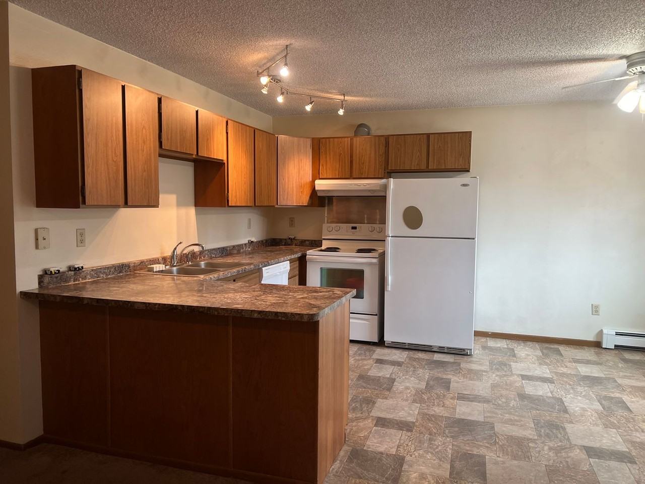 534 Ouida Way - Photo 2 of 10