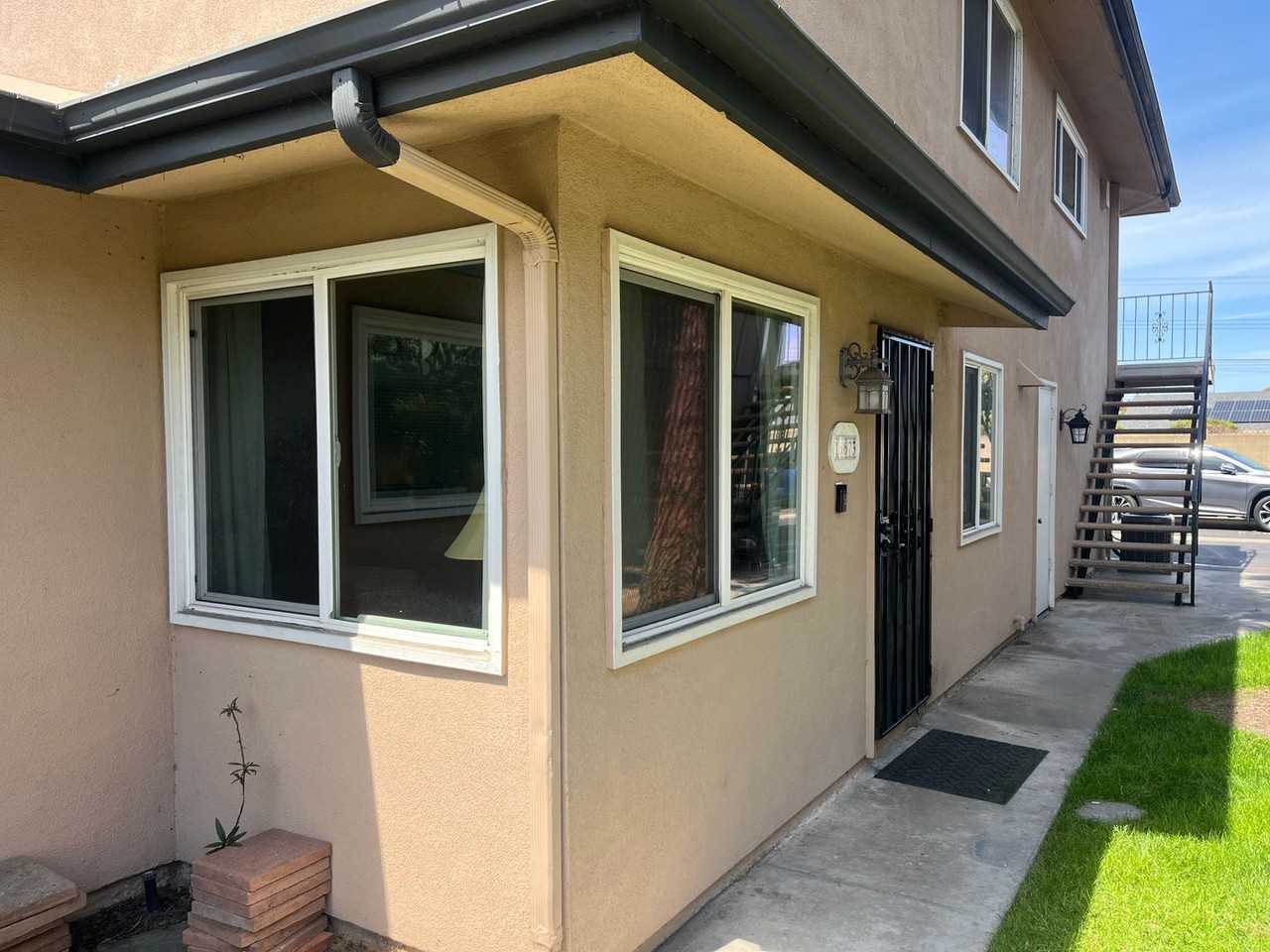 16673 Arbor Cir - Photo 2 of 43