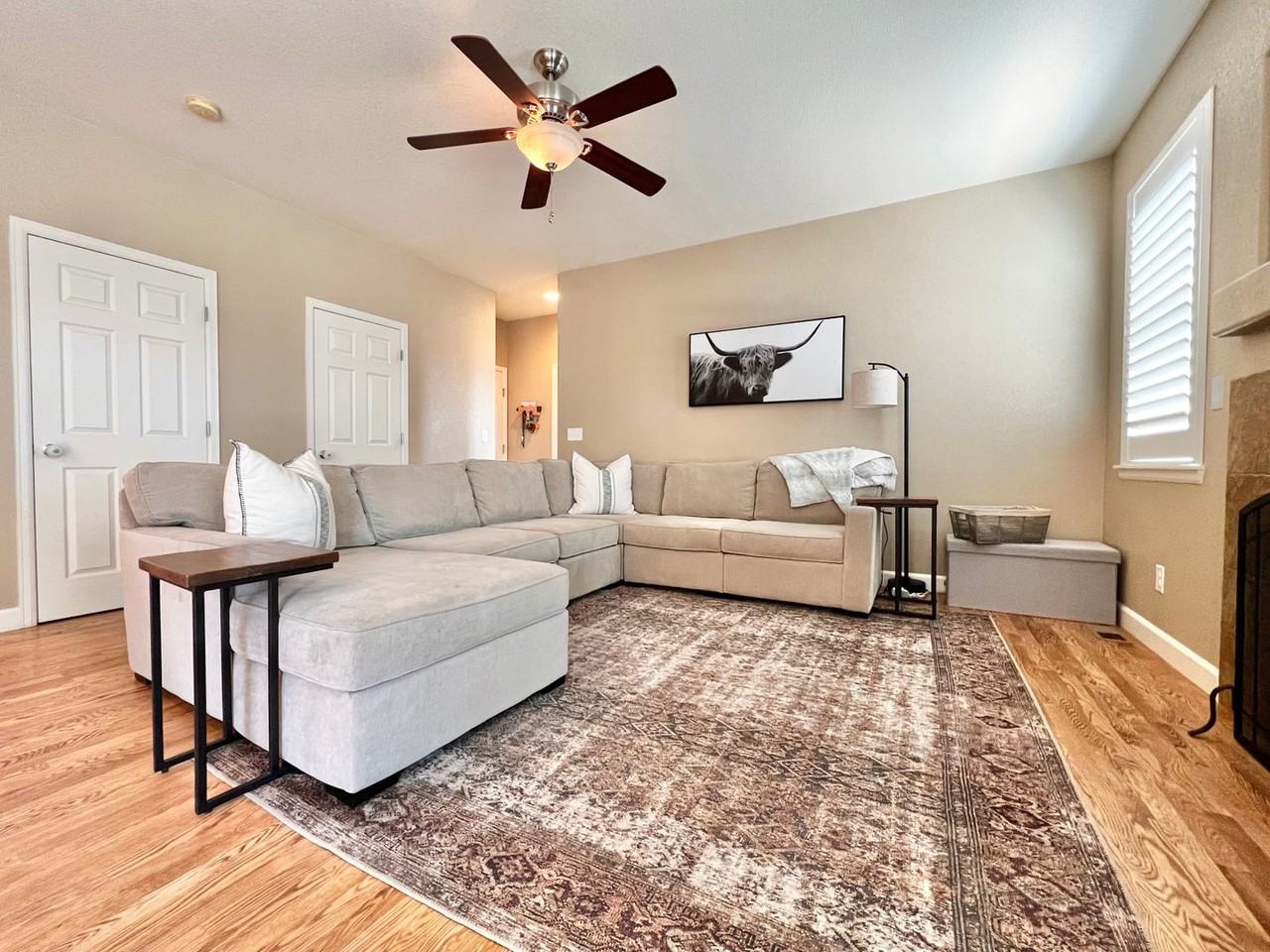 540 Edenbridge Dr - Photo 4 of 46