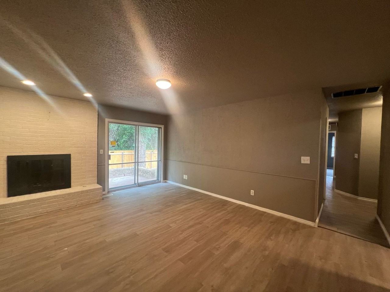 503 Turtle Creek Dr - Photo 3 of 26