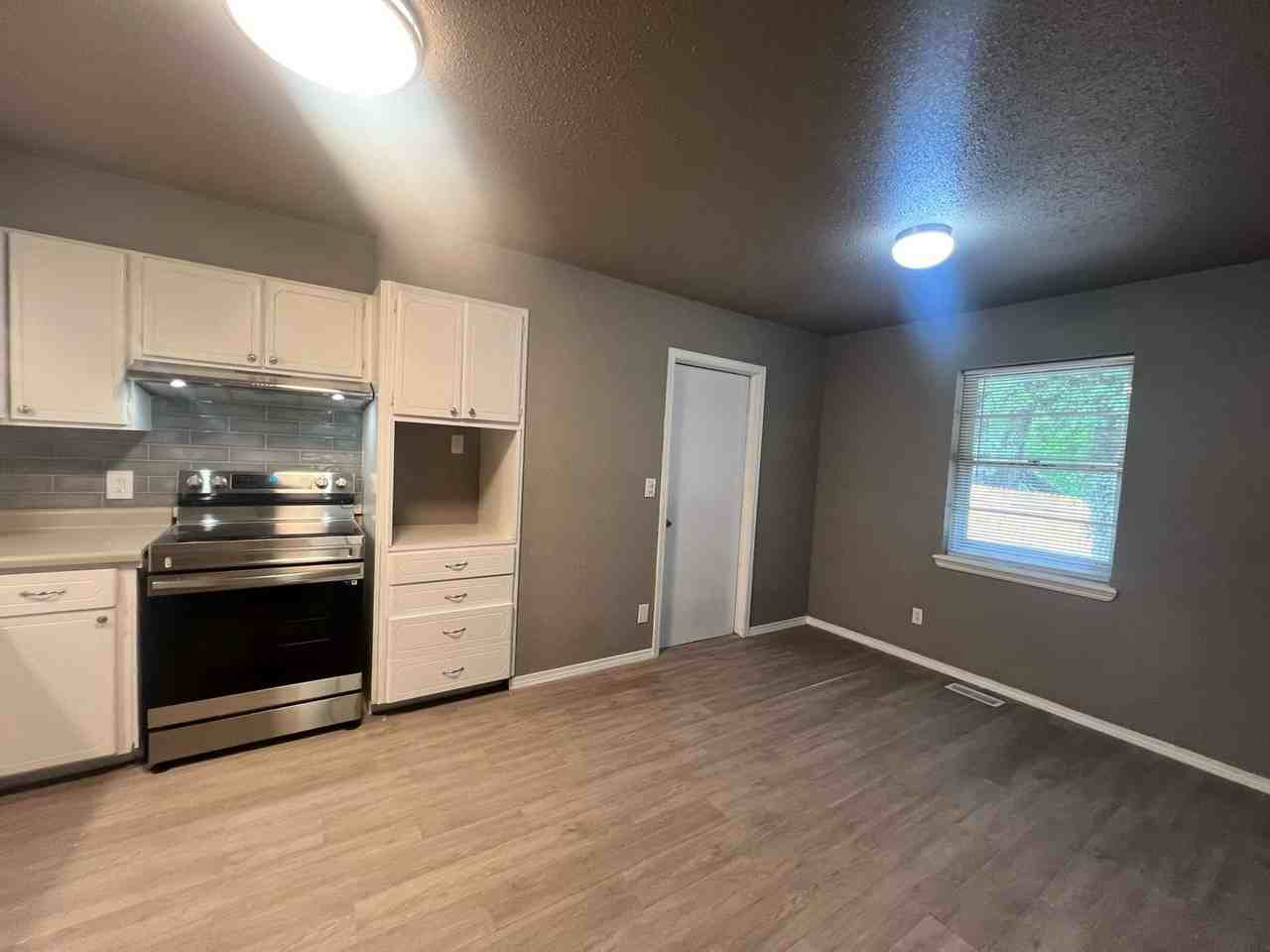 503 Turtle Creek Dr - Photo 5 of 26