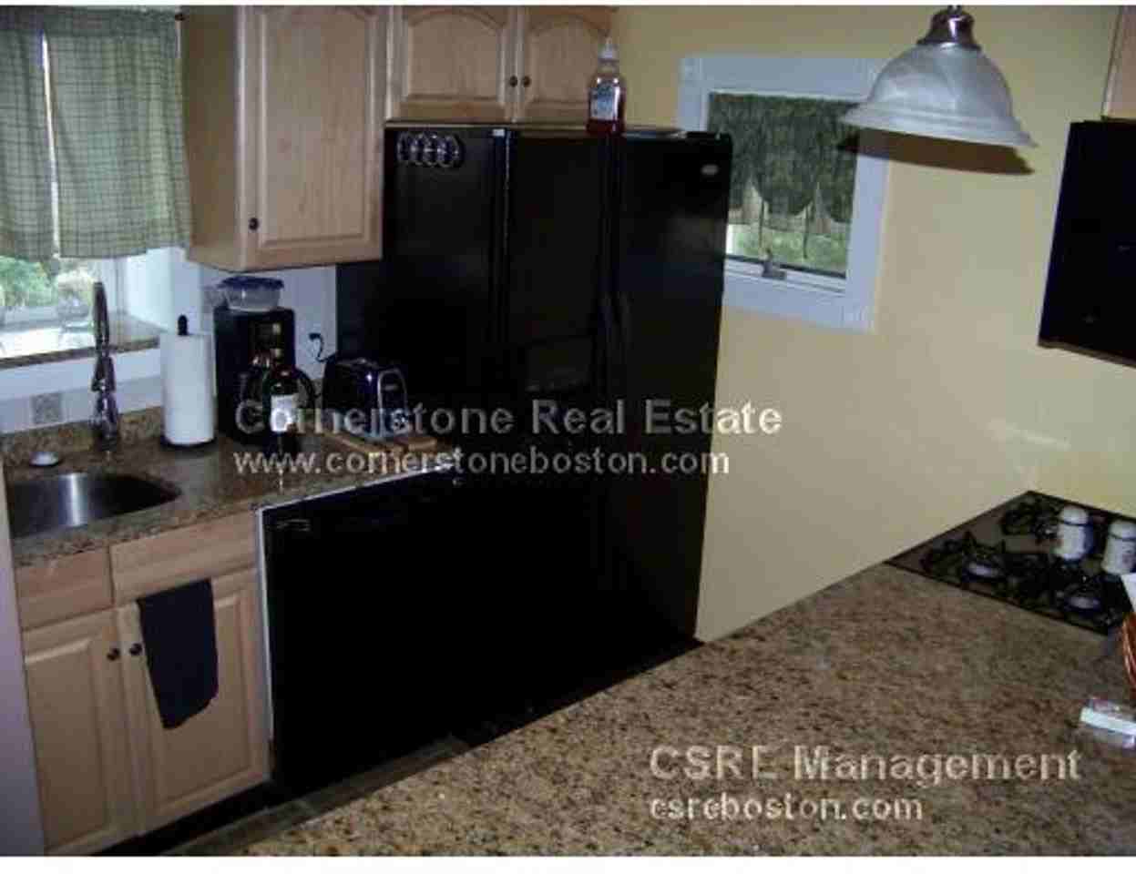 44 Ward St ## 46 - Photo 5 of 9