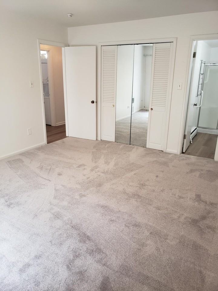 4940 East Donald Avenue #6 - Photo 2 of 12