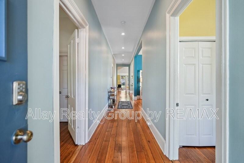 437 Gartrell St Se - Photo 2 of 24