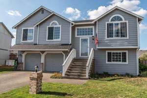 featured image of 8715 201st St E