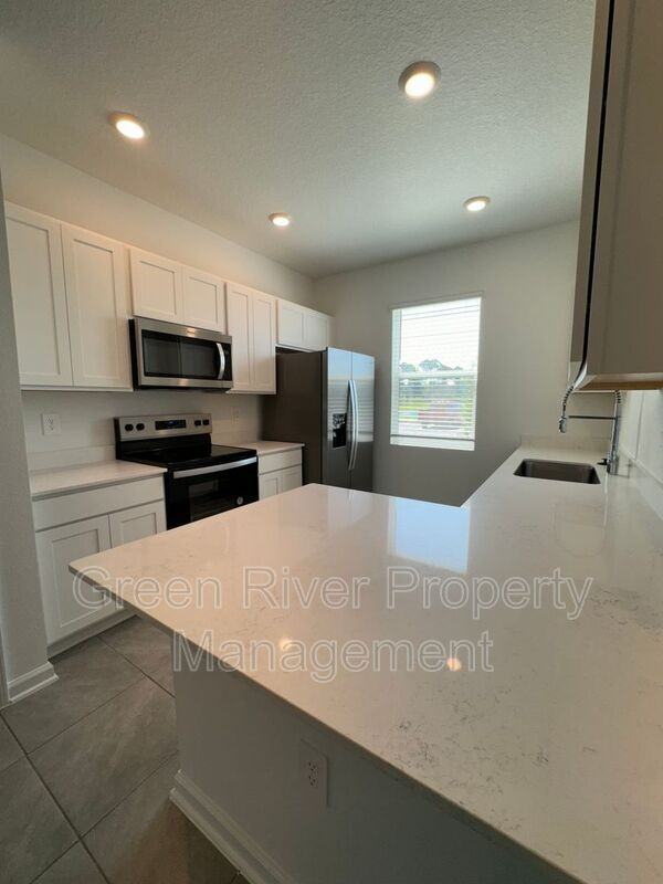 47 Hidden Meadows Rd - Photo 5 of 31