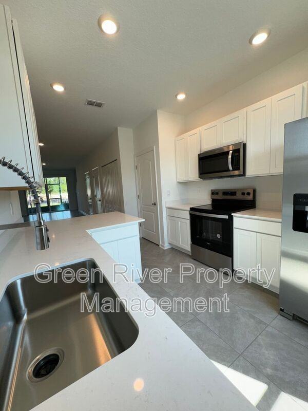 47 Hidden Meadows Rd - Photo 7 of 31