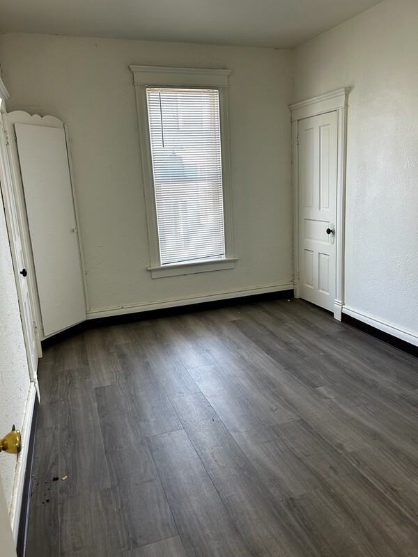 1414 N 7th St - Photo 6 of 7