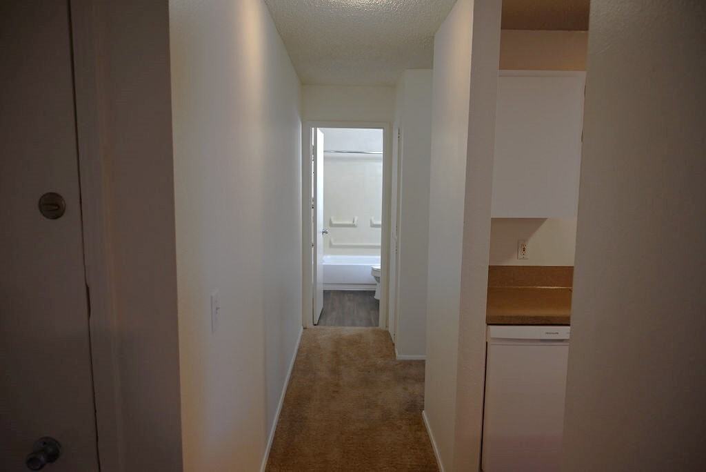 Christine Court - Photo 4 of 14