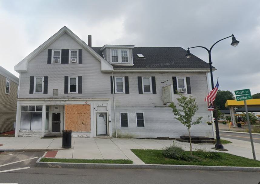 378 Center Street - Photo 6 of 6