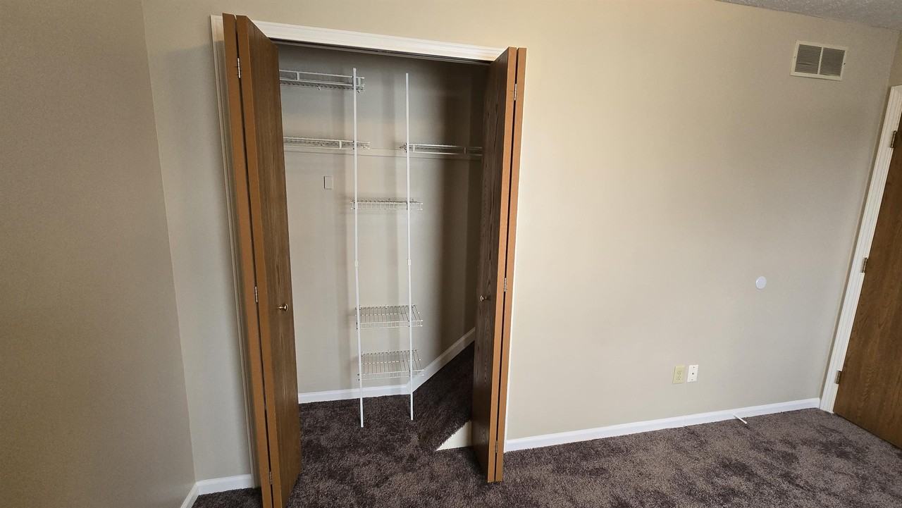 Peachtree Place Townhomes - Photo 3 of 7