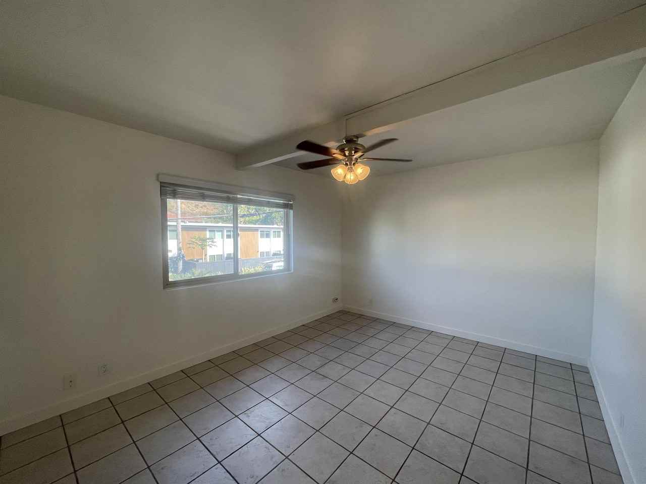 3155 Kemper Street - Photo 5 of 21