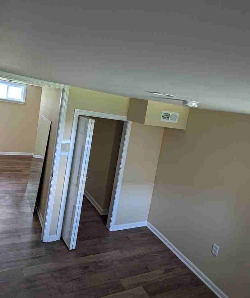 1028 W Boulevard St - Photo 2 of 14
