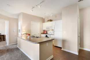 Capstone Quarters - Photo 1 of 1