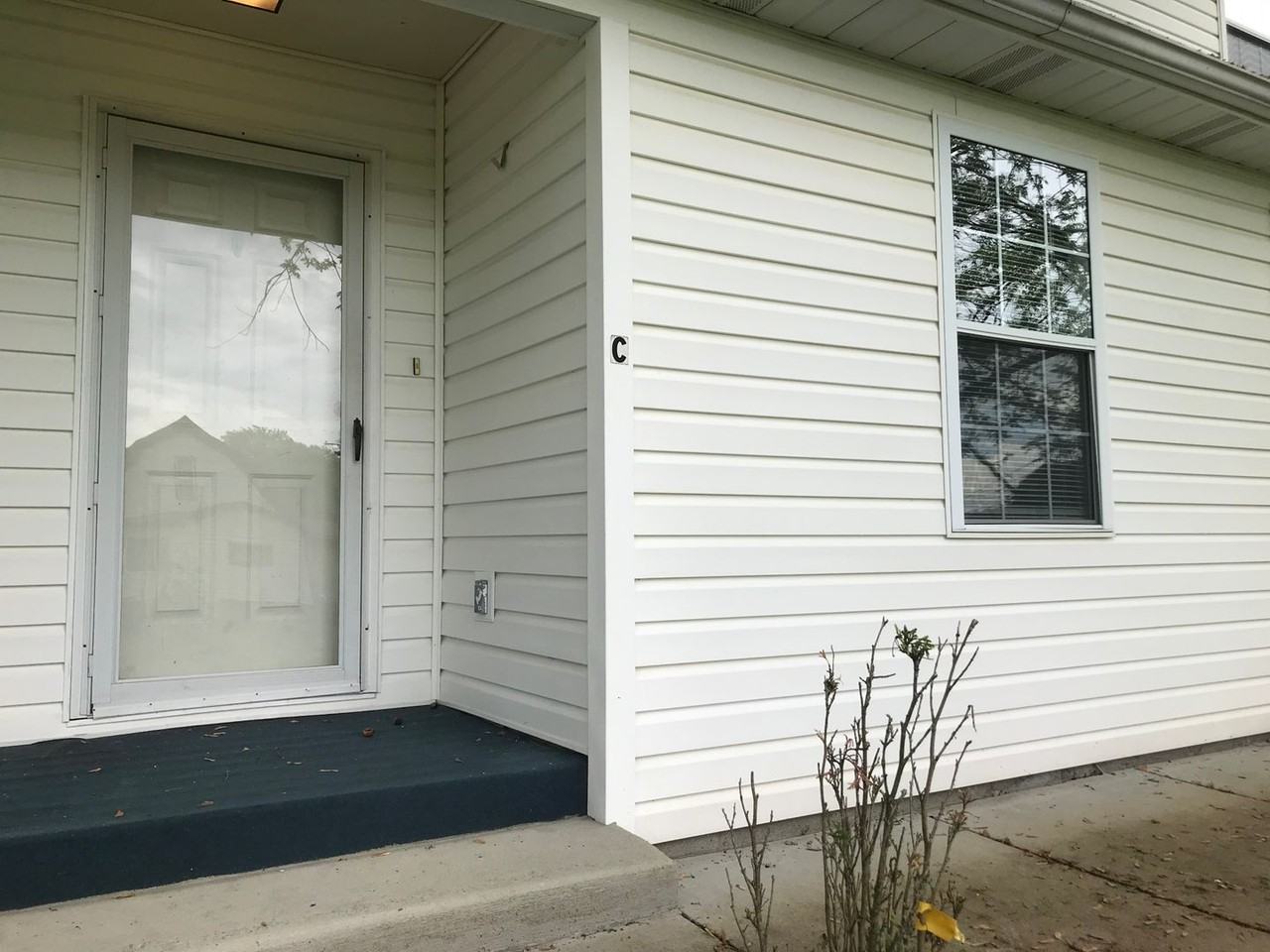 1503 5th St - Photo 2 of 18
