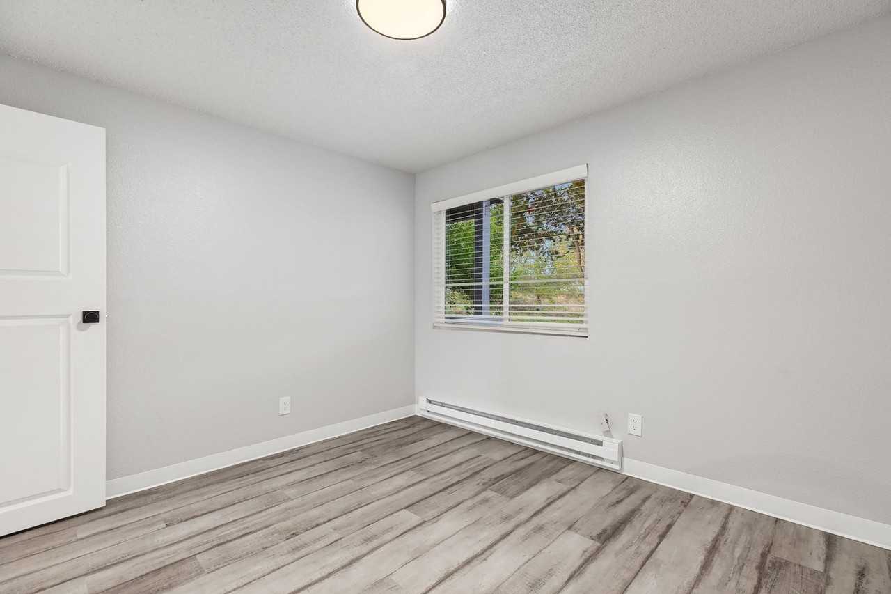 The Landing at North 26th - Photo 6 of 48