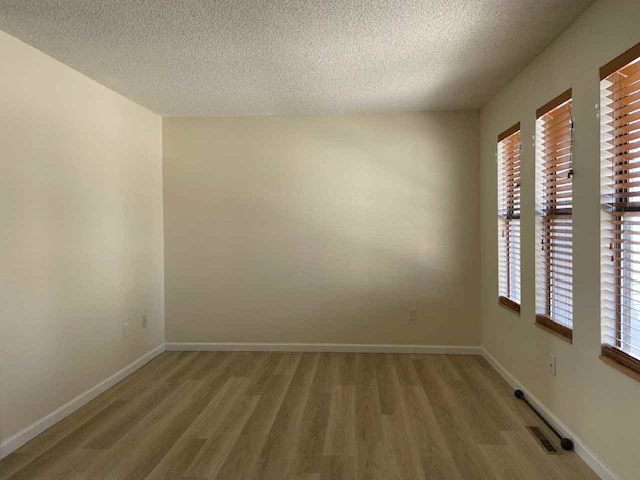 3313 Dean Paul Dr - Photo 2 of 25