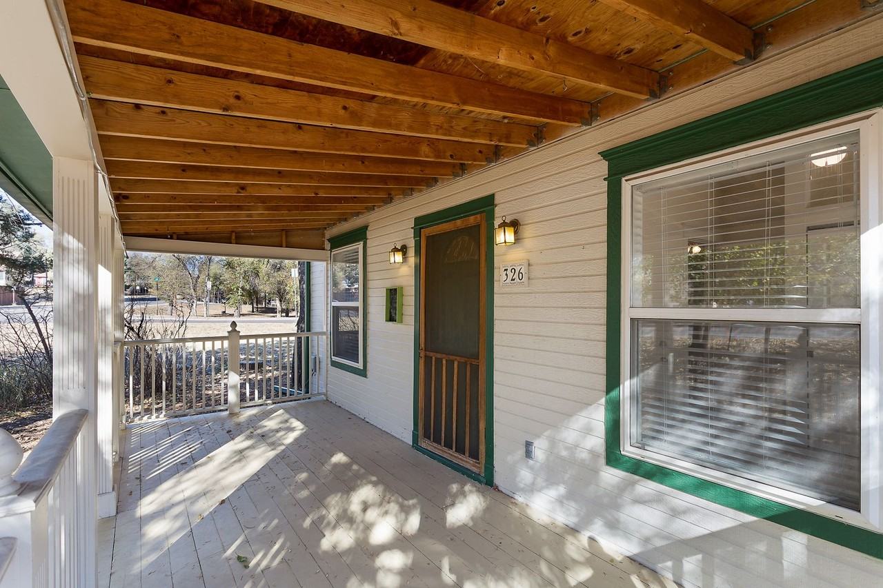 326 S Elbert St - Photo 3 of 26