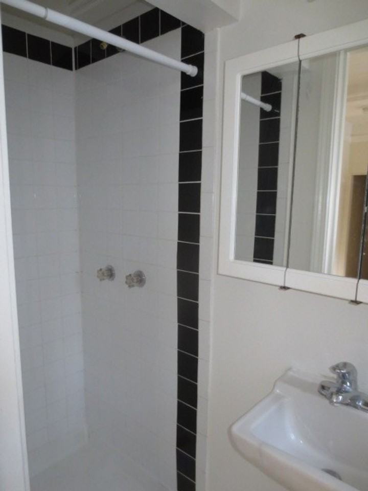 81 9th Street - Photo 2 of 6