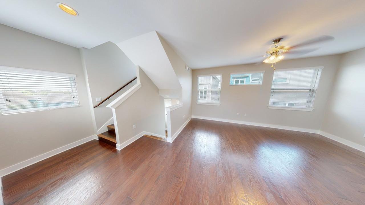 2021 Geniveive Ln - Photo 3 of 36