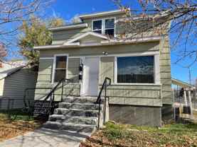425 South 30th Street - Photo 1 of 1