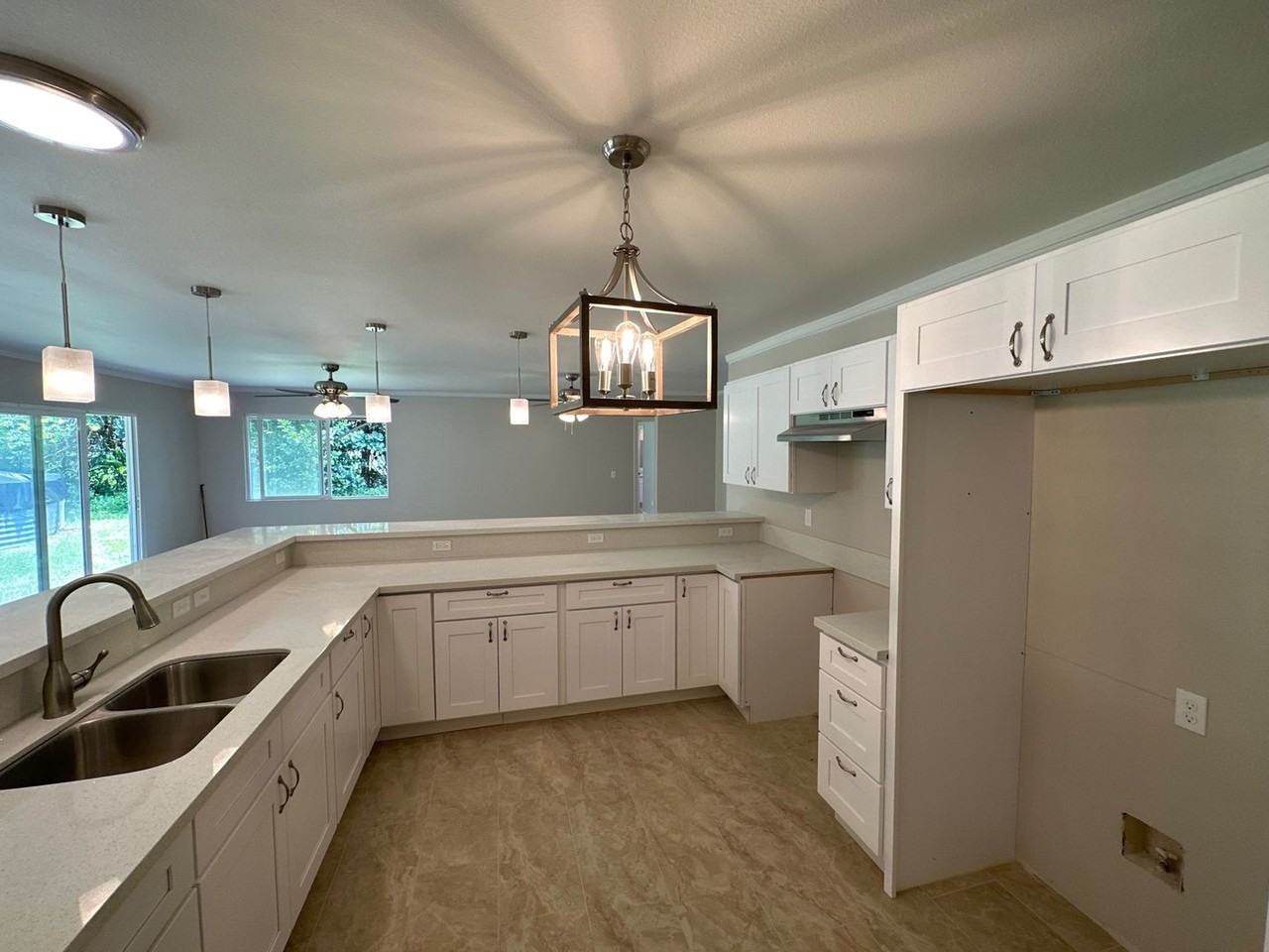 16-135 16-135 Ilima St. - Photo 4 of 17