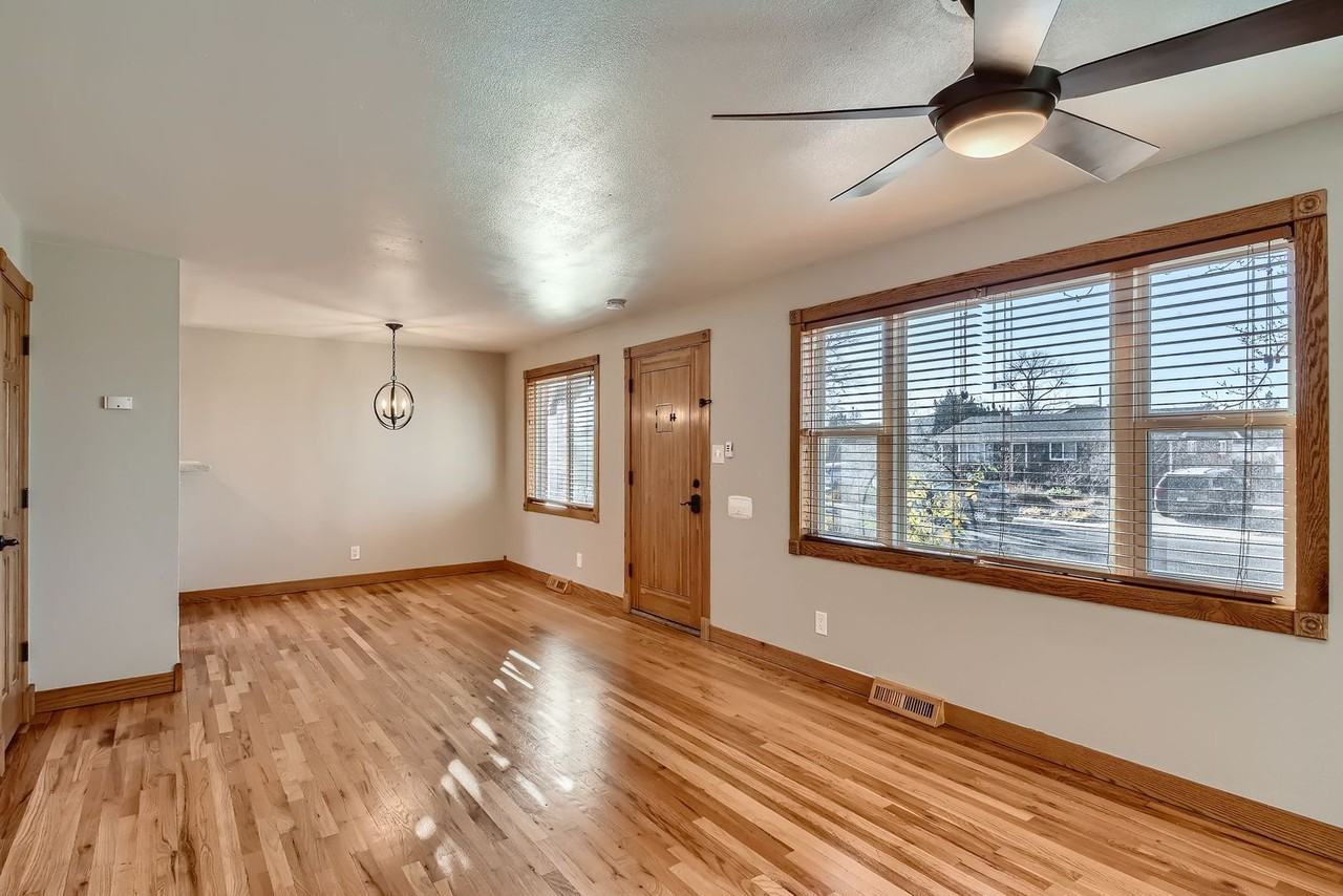 4010 S Jason St - Photo 3 of 13
