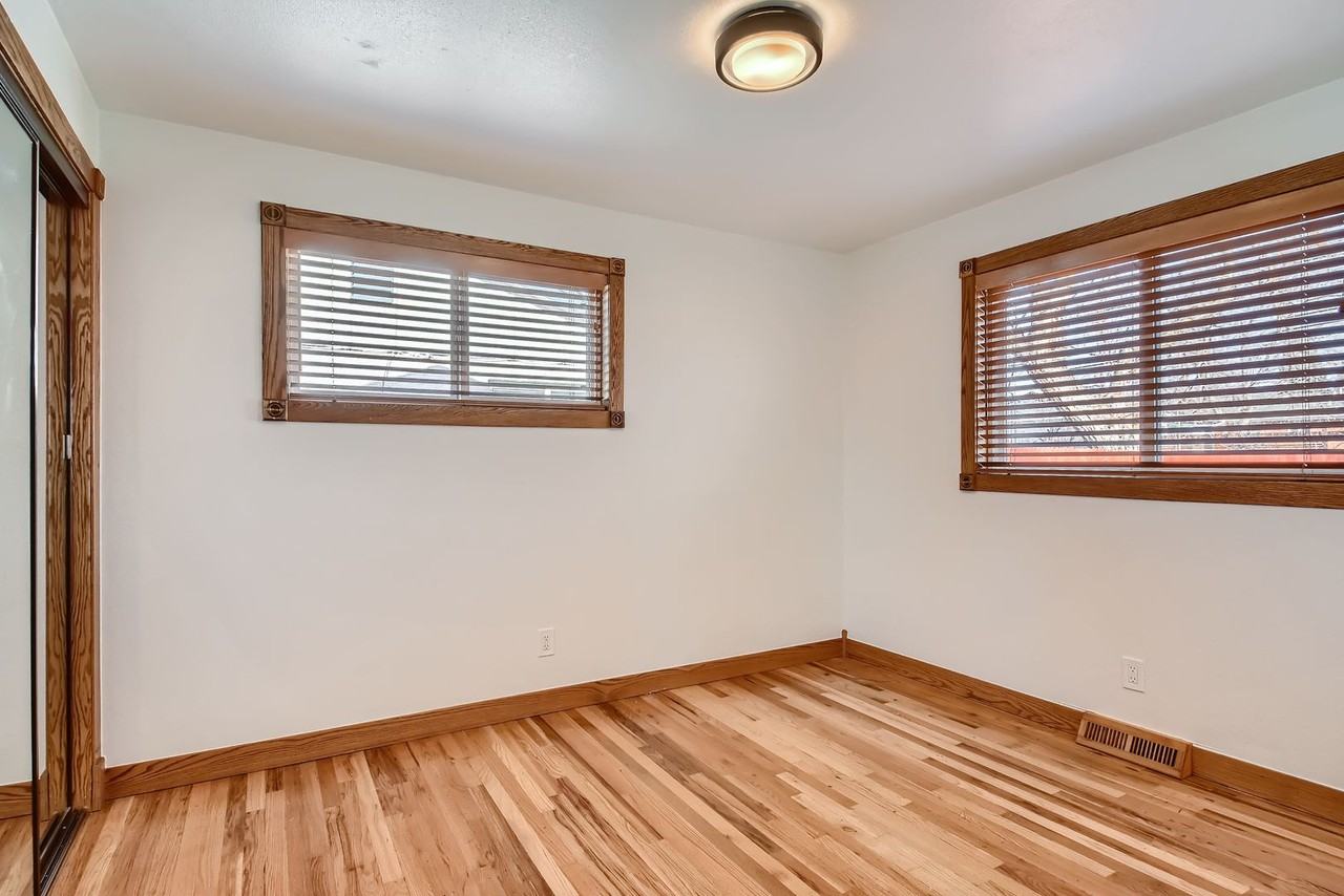 4010 S Jason St - Photo 7 of 13