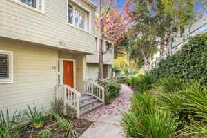 featured image of 923 Weldon Rd